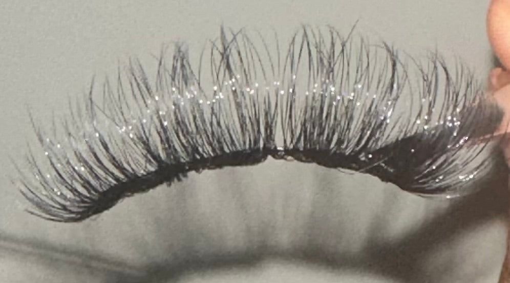 Lash Style: Lavish