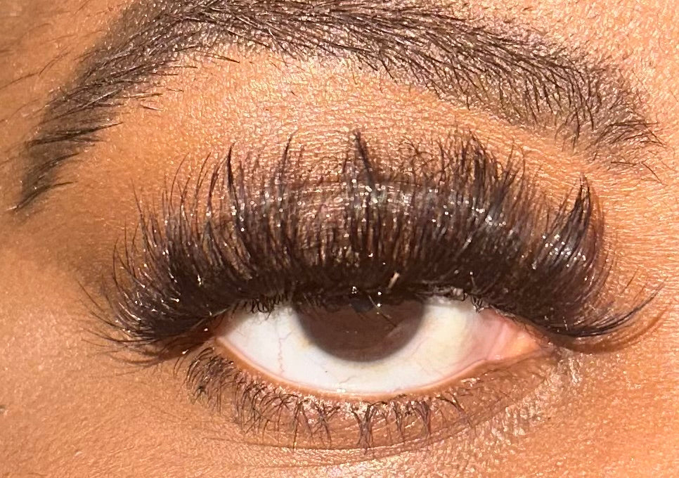 Lash Style: Love